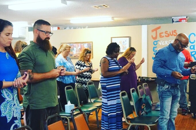congregation prayer gathering